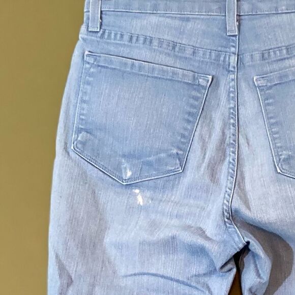 NYDJ NWOT Lift Tuck Technology, folded cuffs, high rise Capri denim jeans 6 - Picture 6 of 9